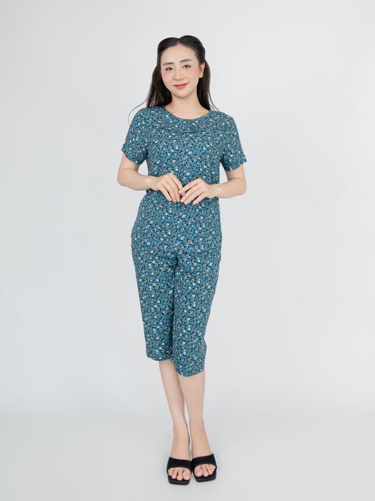 Bộ WONNER BY WINNY tole lanh quần lửng tay ngắn 2MNLA26022L