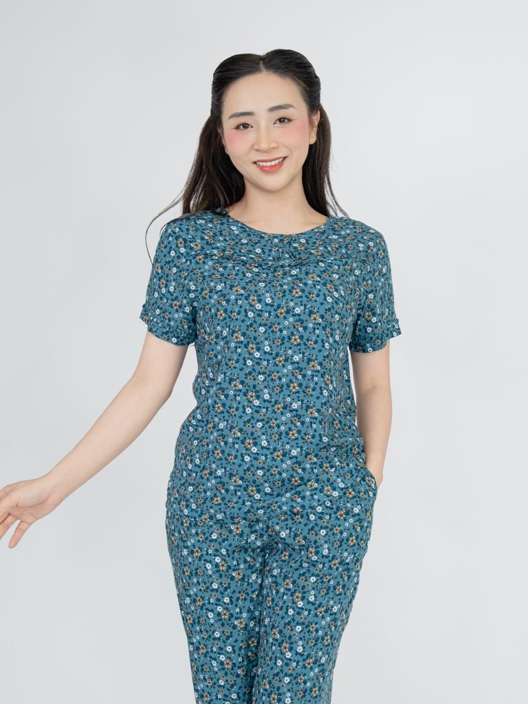 Bộ WONNER BY WINNY tole lanh quần lửng tay ngắn 2MNLA26022L