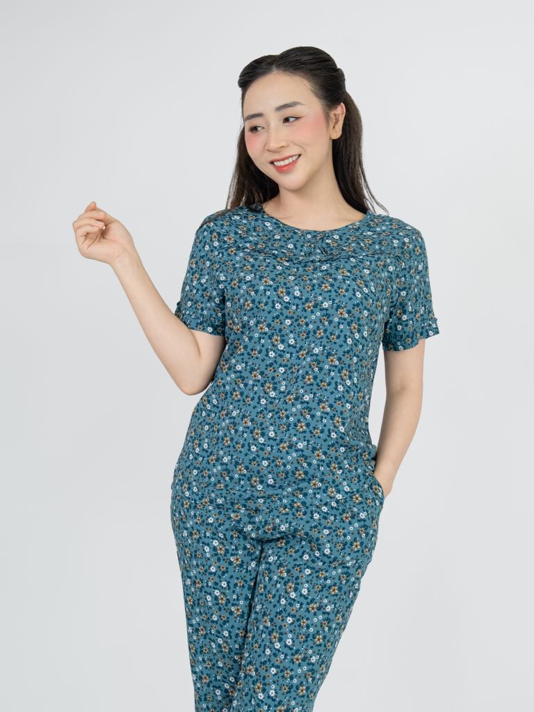 Bộ WONNER BY WINNY tole lanh quần lửng tay ngắn 2MNLA26022L