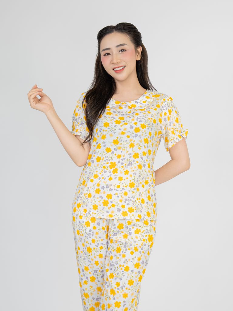 Bộ WONNER BY WINNY tole lanh quần lửng tay ngắn 2MNLA26020L