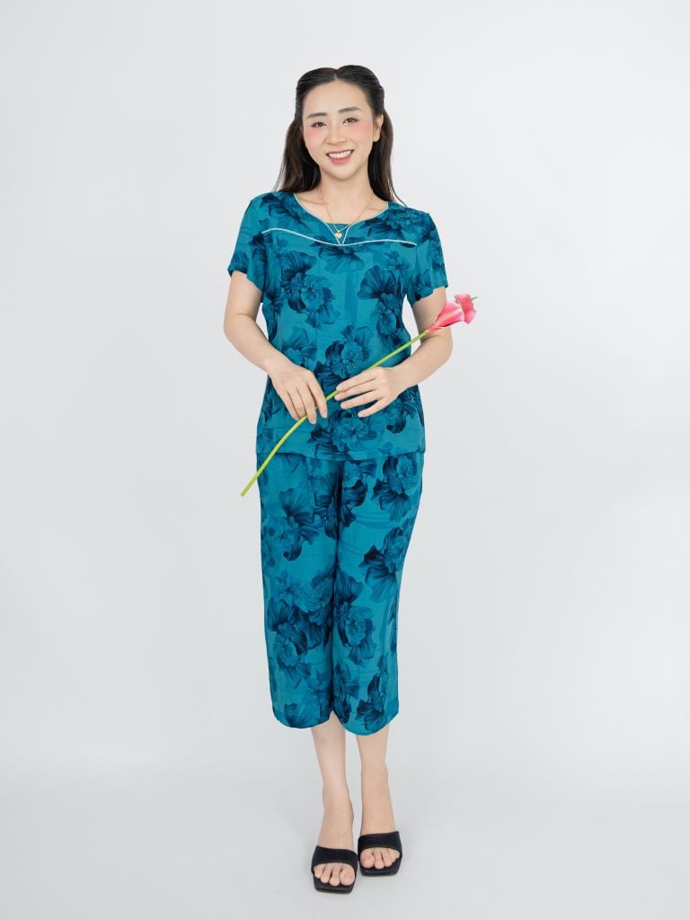 Bộ WONNER BY WINNY tole lanh quần culottes tay ngắn 2MNLA26024C