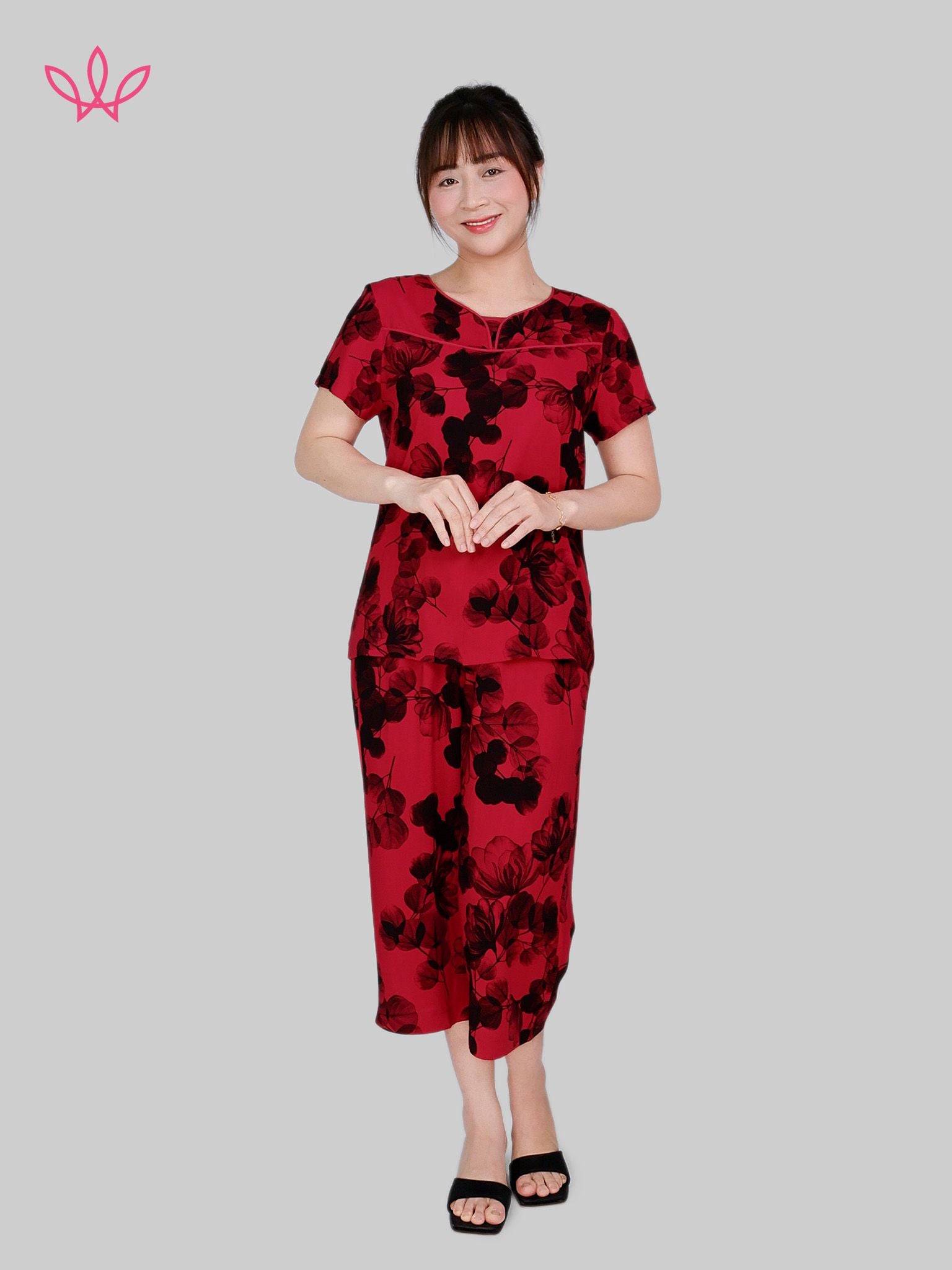 Bộ WONNER BY WINNY tole lanh quần culottes tay ngắn 2MNLA26024C