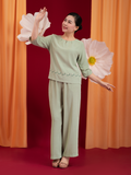  Bộ WONNER by WINNY mặc nhà lụa gấm quần dài tay lửng màu xanh lá nhạt 2MNLG26004D 