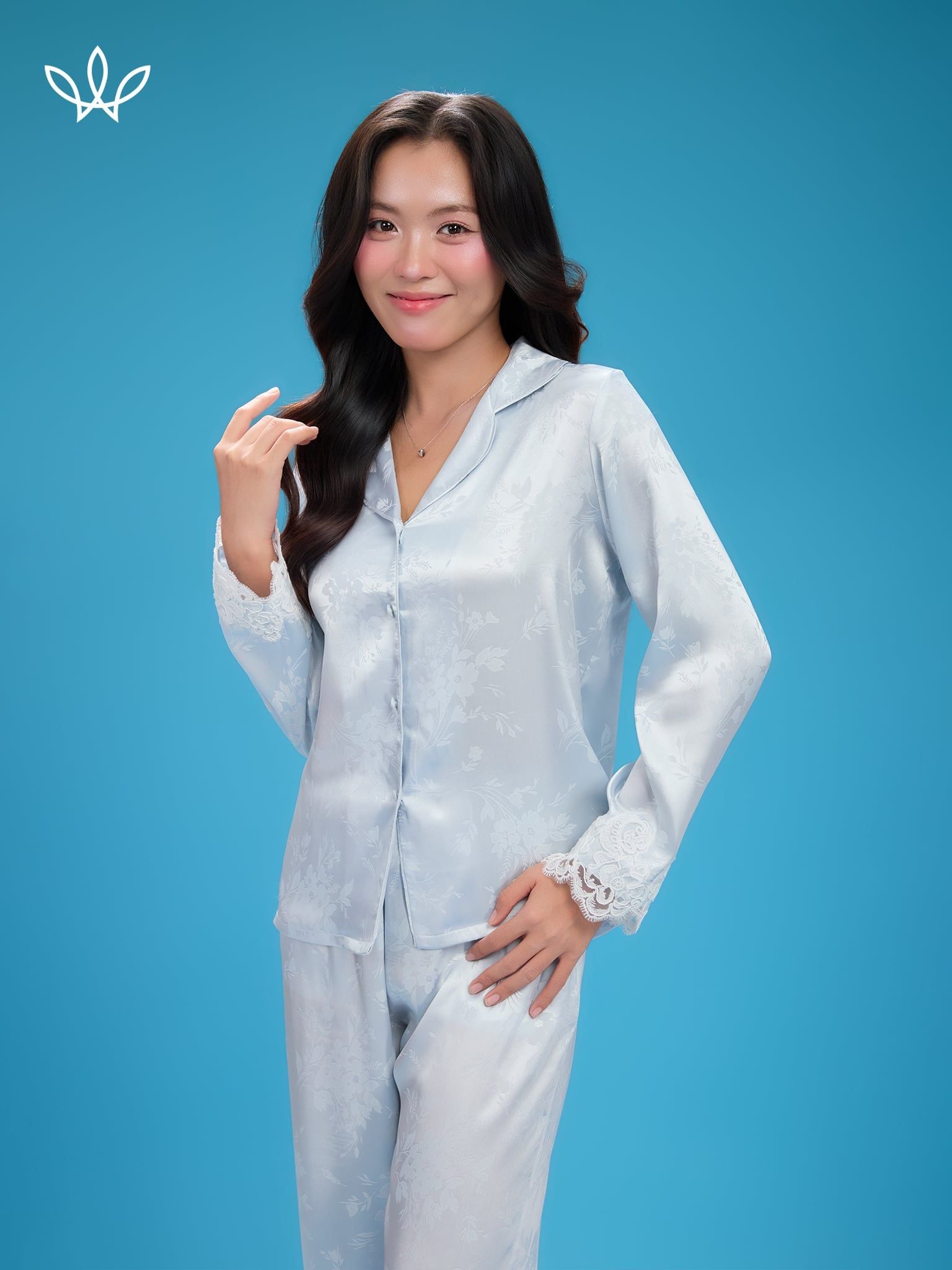 Bộ WINNY sateen pijama quần dài tay dài 1MNSA26003D