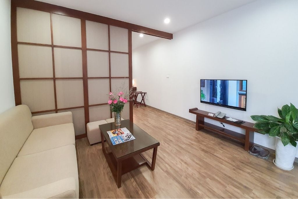  Deluxe (1st-4th floors) 