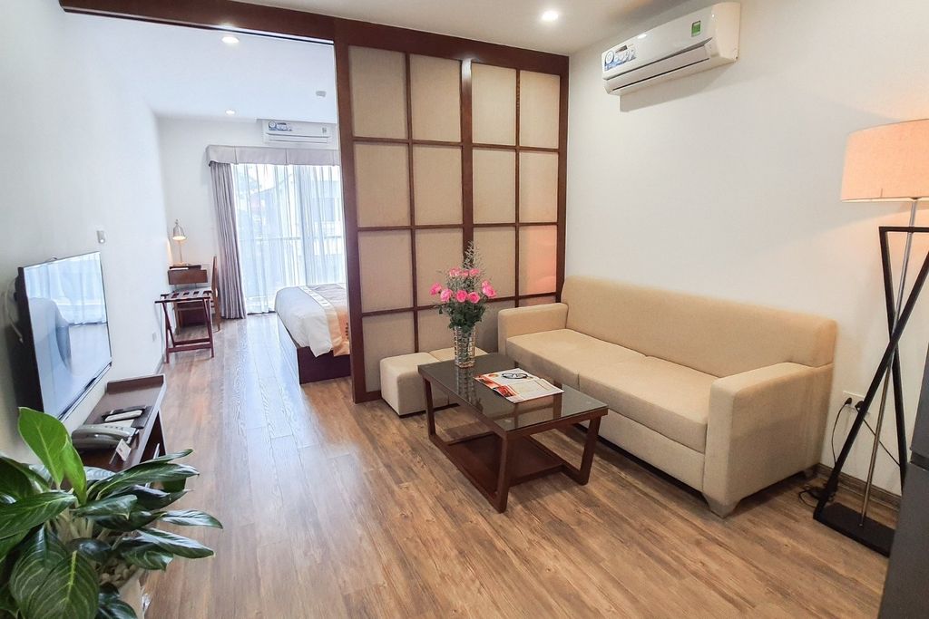  Phòng Luxury (tầng 2) 