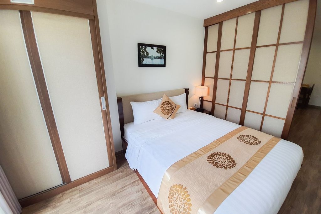  Phòng Luxury (tầng 2) 