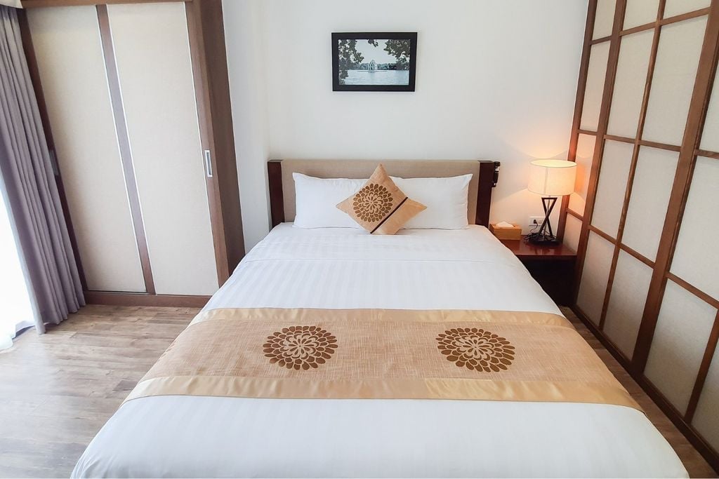  Luxury (2nd floor) - No Balcony 