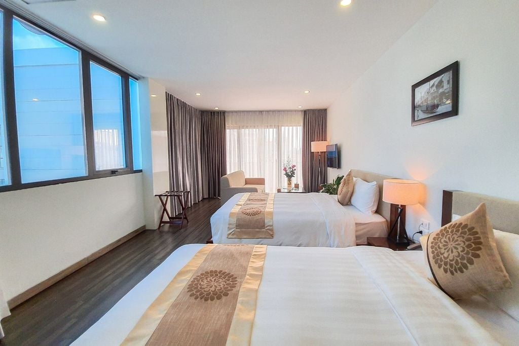  Phòng Executive Twin (tầng 8) chiếu Tatami 