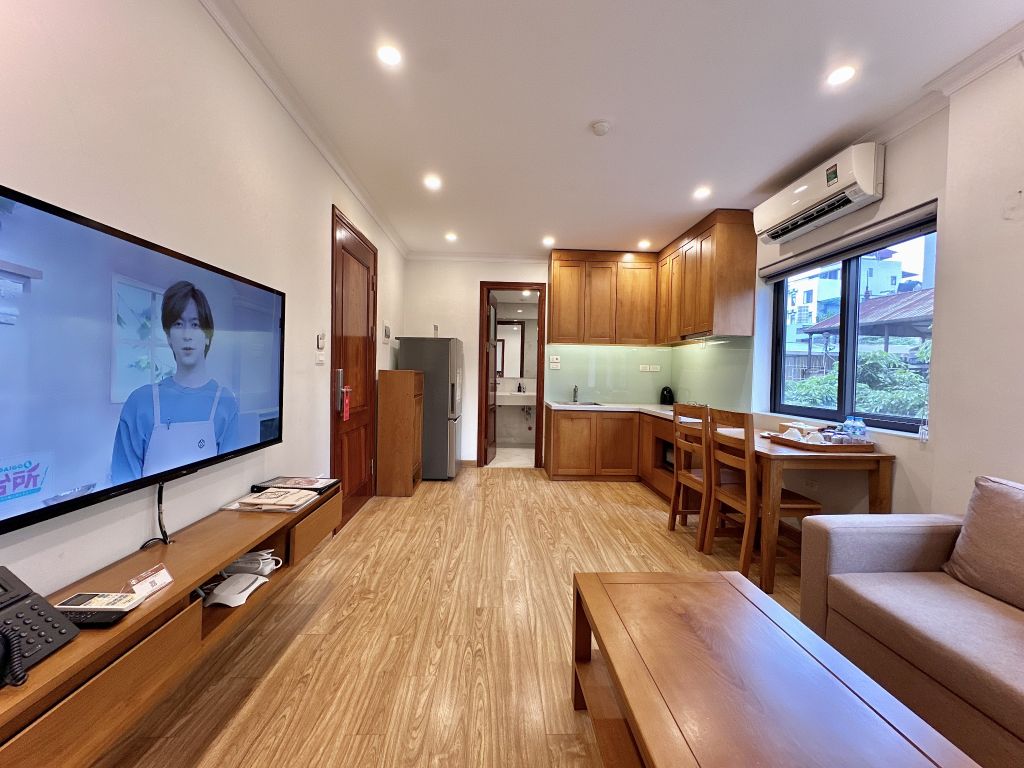  Executive (1-6th Floors) 