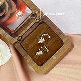  Bông tai móc kiểu khung bạc hoa 5 cánh kiểu dáng cá tính - Stella Pearl E58308 