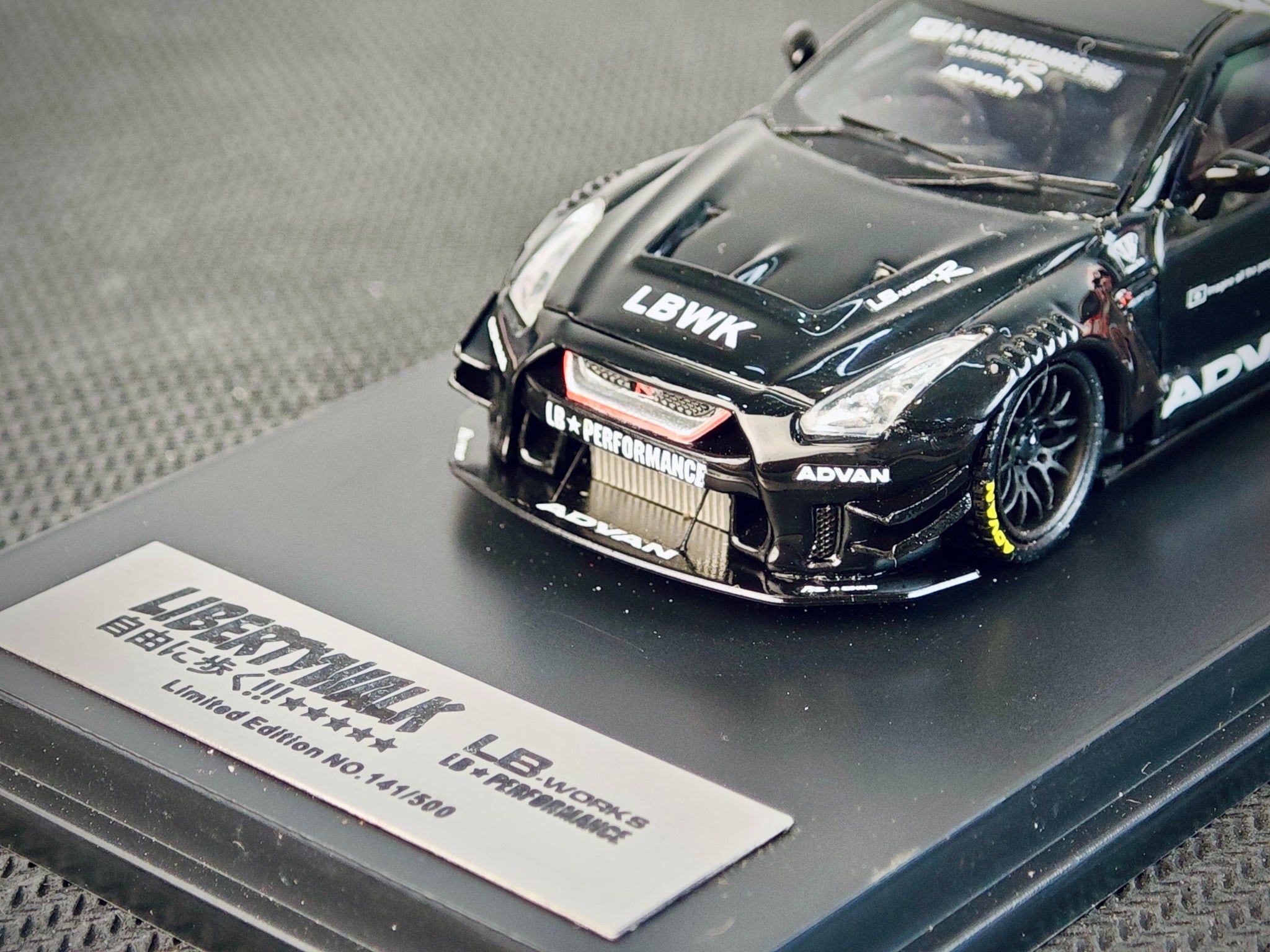 [LOOSE] Mô Hình Tĩnh 1:64 LBWK GTR R35 Advan Type 2 - JDM – DaboxToys