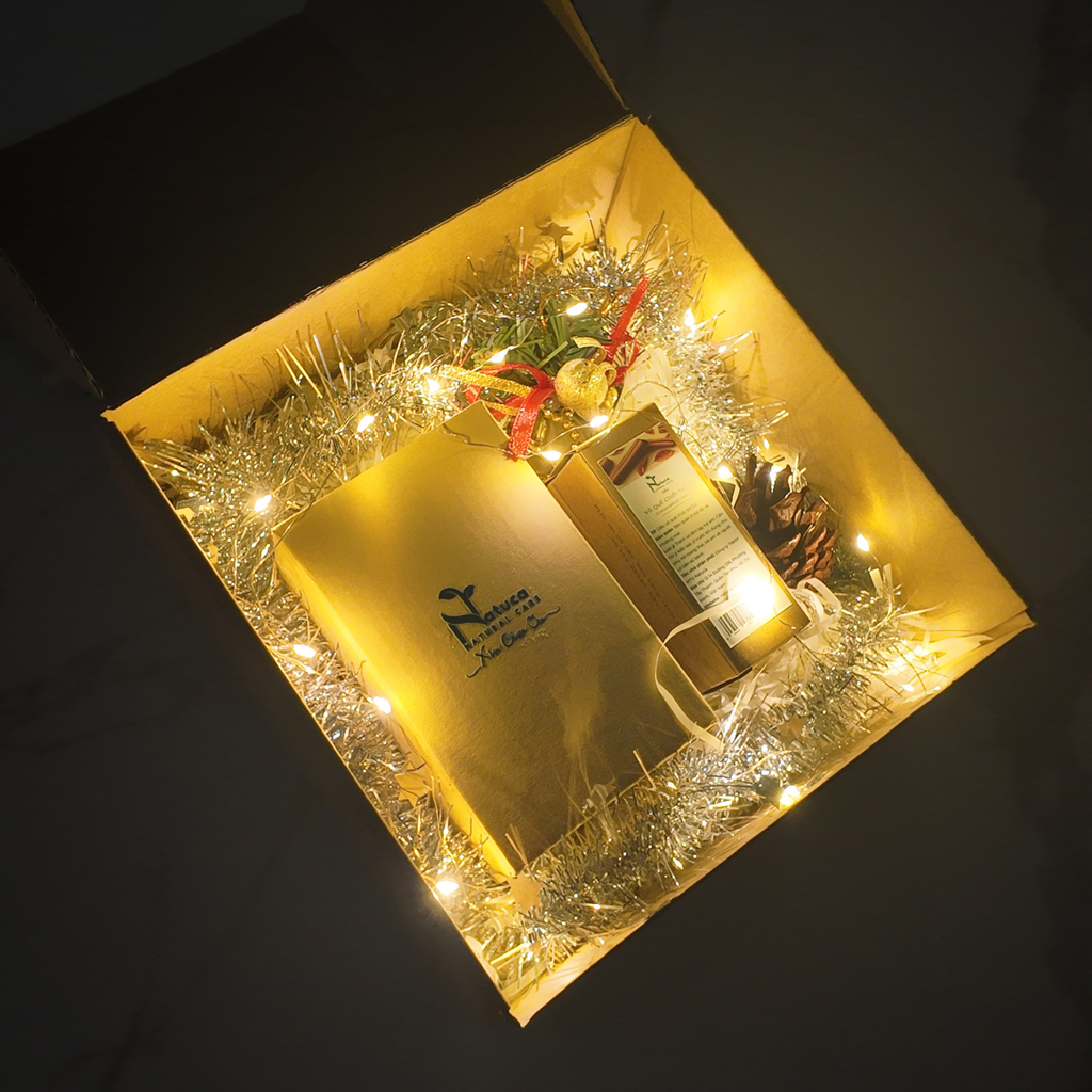 Set Quà Noel - Máy Khuếch Tán Kèm Tinh Dầu