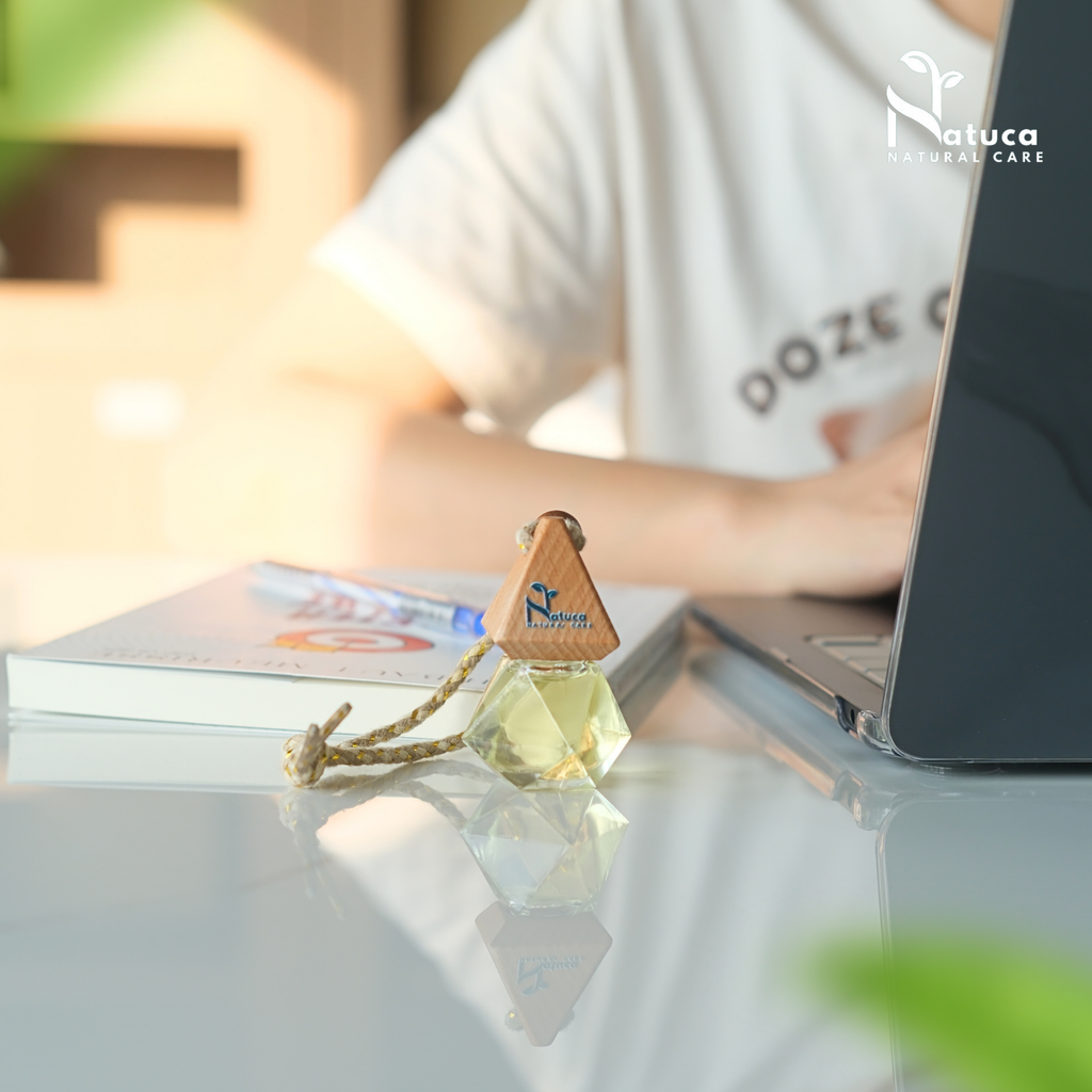 Tinh Dầu Khuynh Diệp Ấn Độ 5ml Treo Xe Ô Tô, Bàn Làm Việc, Phòng Tắm
