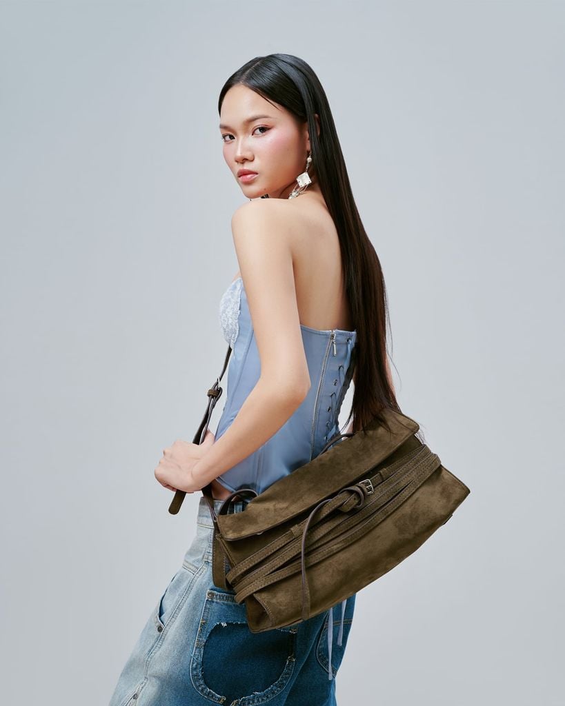 Túi quấn dây đeo vai size lớn BELT SHOULDER BAG màu xanh olive SHO 0005 - TMB of Vascara