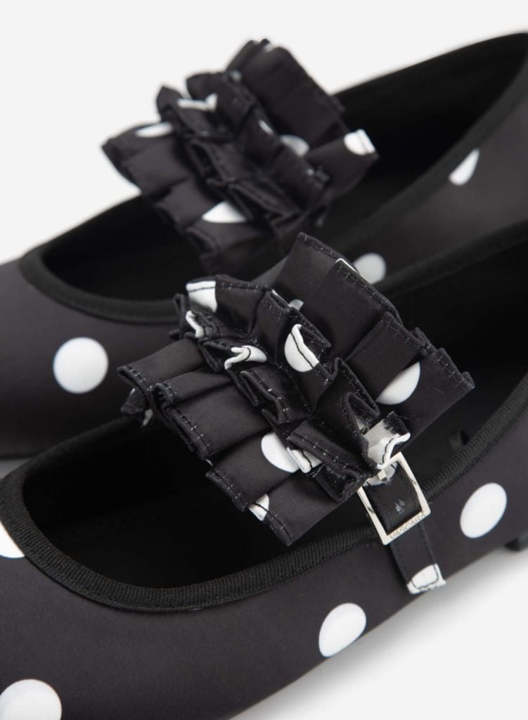 Kẹp quai trang trí BALLERINA RUFFLES CLIP - ACC 0003 - Màu chấm bi trắng