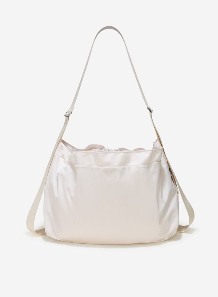 Túi vải đeo chéo dây rút lớn DUMPLING TOTE BAG - TMB 0001 - Màu kem