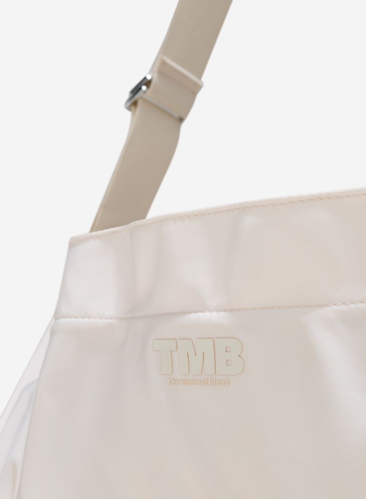 Túi vải đeo chéo dây rút lớn DUMPLING TOTE BAG - TMB 0001 - Màu kem