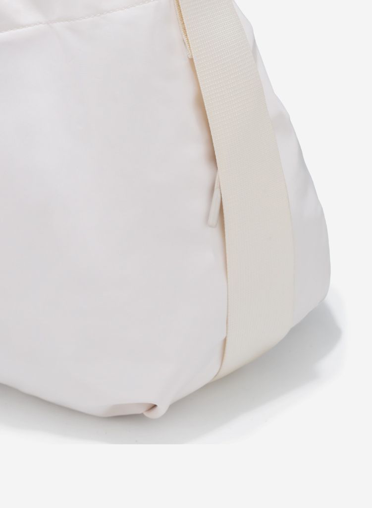 Túi vải đeo chéo dây rút lớn DUMPLING TOTE BAG - TMB 0001 - Màu kem