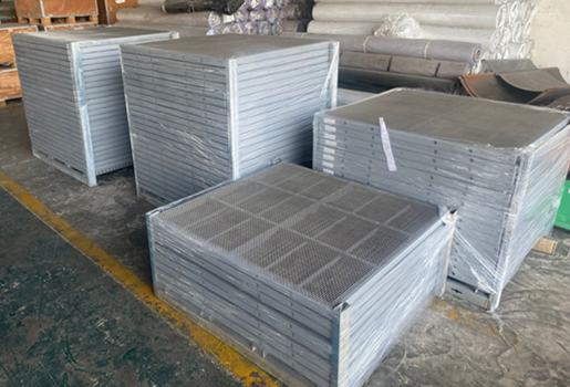 LƯỚI SÀNG KHUNG GỖ & BI CAO SU