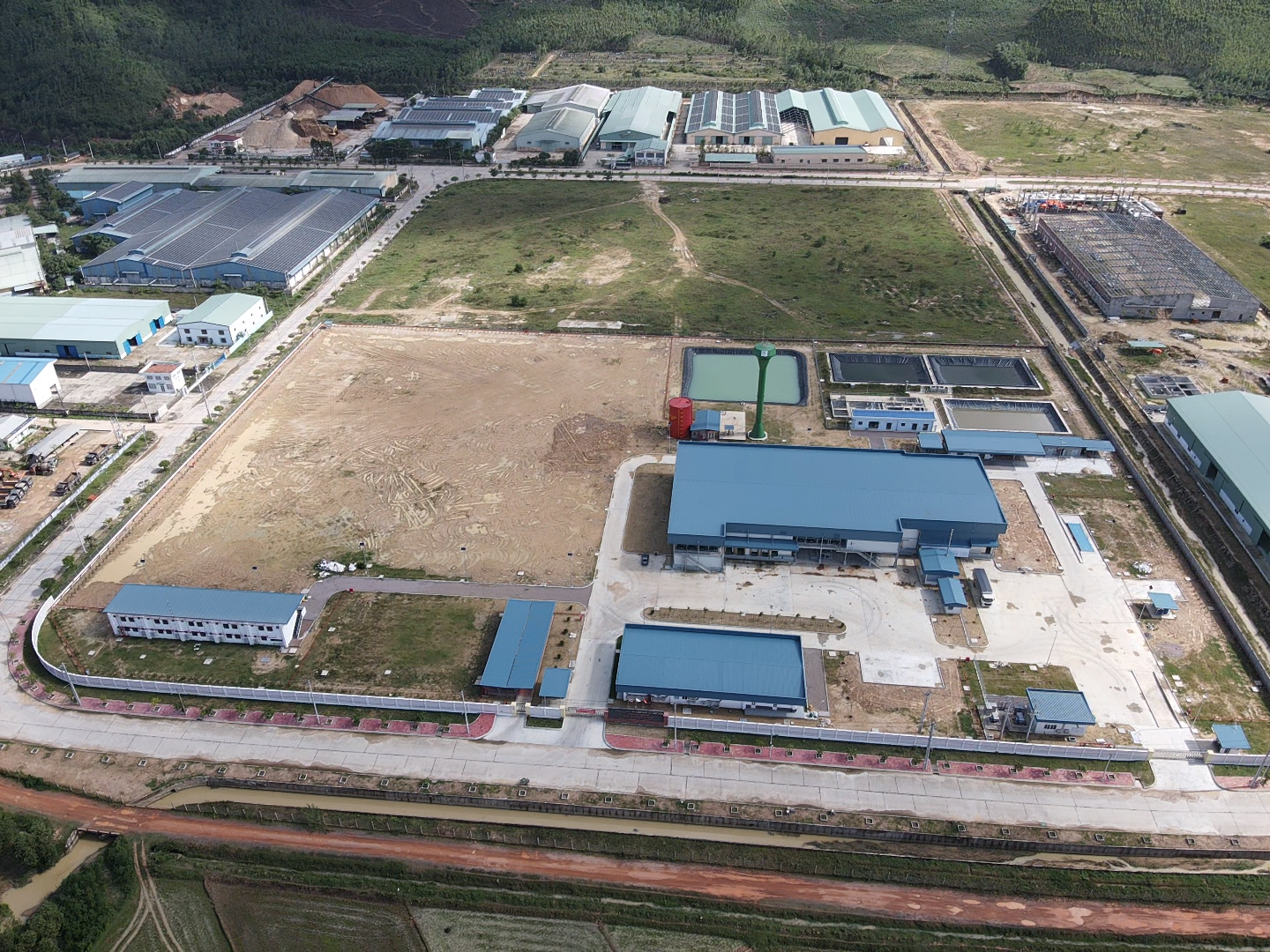 Nhà máy chế biến thực phẩm