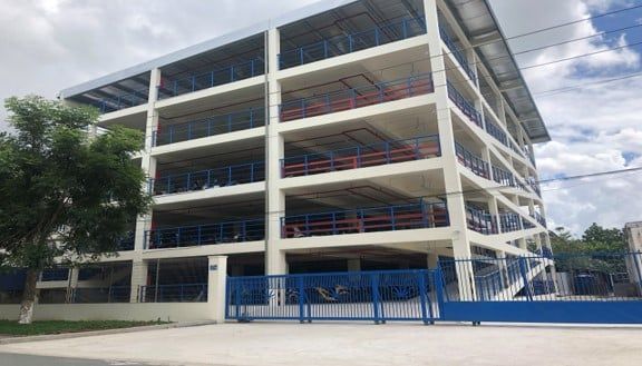Xây dựng nhà đậu xe máy 5 tầng và cải tạo văn phòng - Alliance One Bến Tre