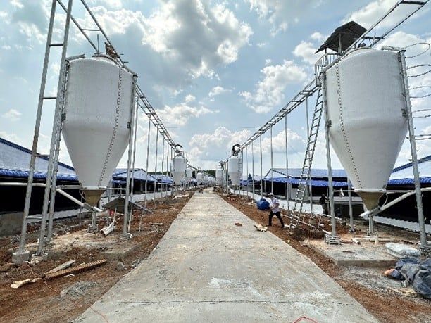 Silo sợi thủy tinh