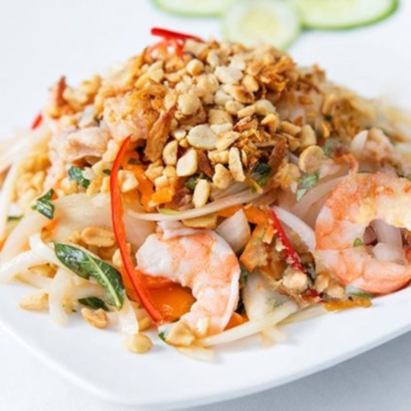  Ngó sen tôm thịt (Lotus Stem Salad with Shrimp and Pork) 