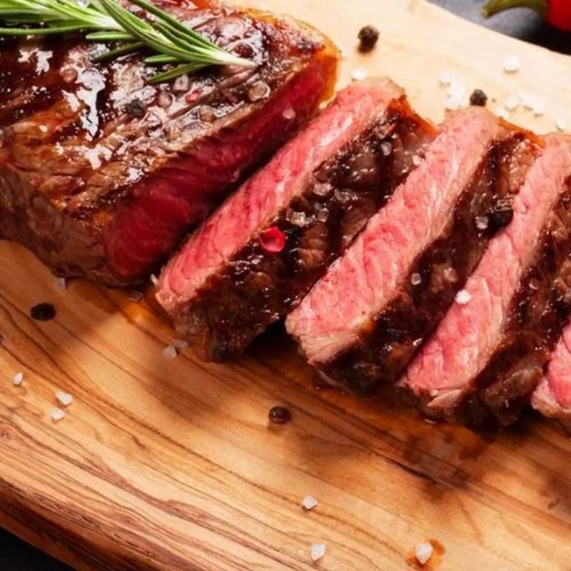  Bò Nhật Áp Chảo (Pan-Seared Beef) 