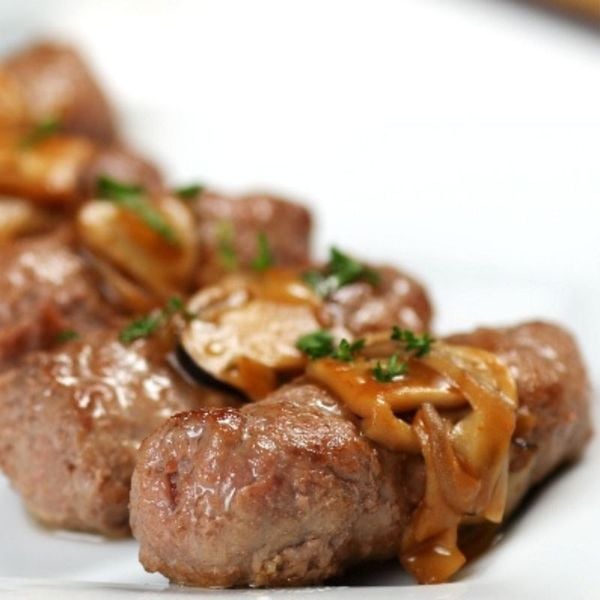  Bò nướng phô mai (Grilled Beef with Cheese) 