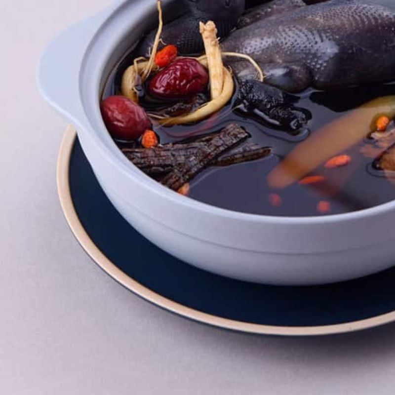  Gà H’Mông Tiềm Sâm (Stewed with Ginseng) 