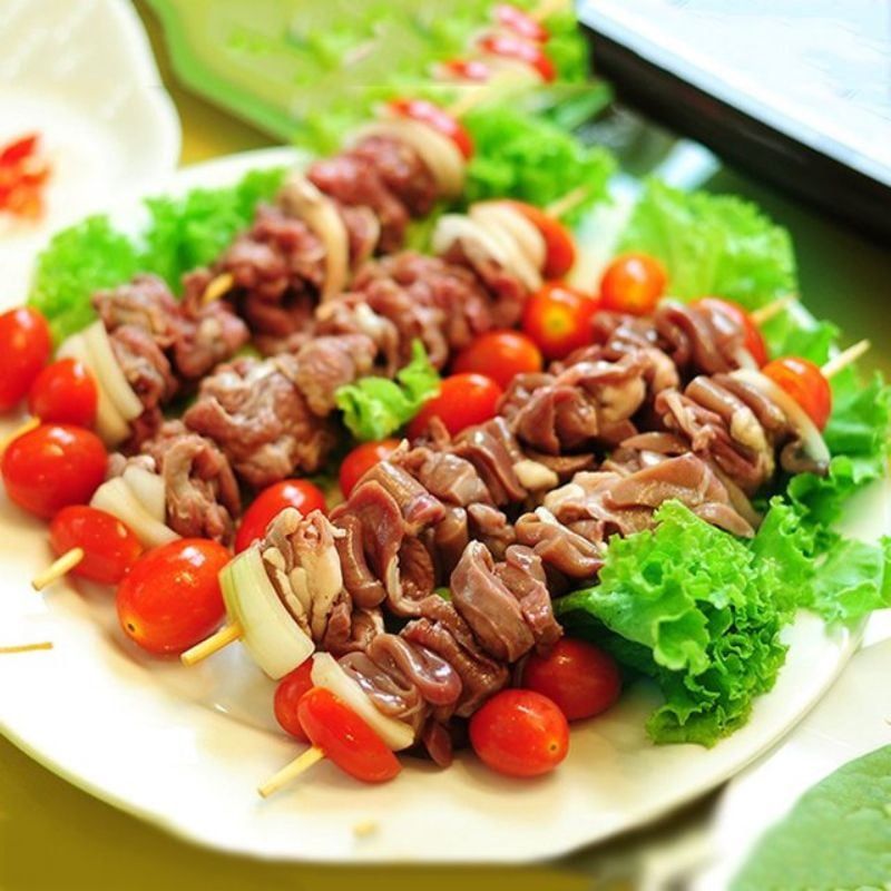  Bò nướng lụi (Grilled Beef Skewers) 