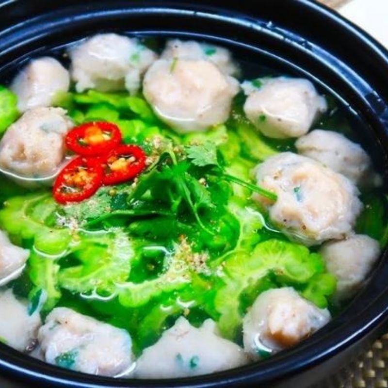  Lẩu khổ qua thác lác (Bitter Melon with Fish Cake Hotpot) 