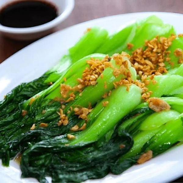  Cải thìa sốt nấm đông cô (Bok Choy with Shiitake Mushroom Sauce) 