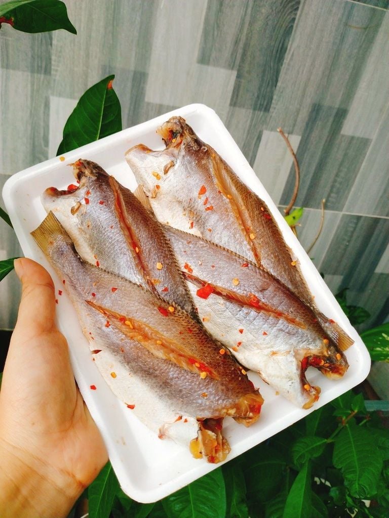 Cá Đù Sóc Nguyên Con 1 Nắng - 500G