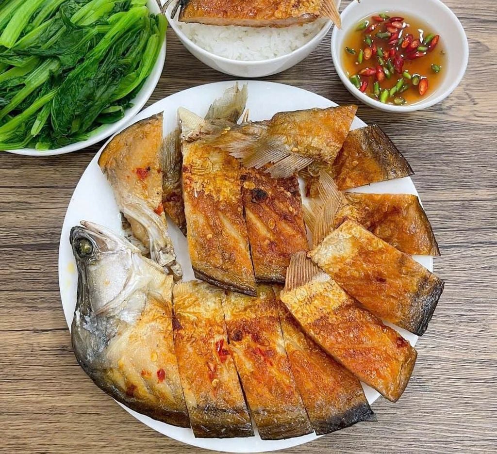 Cá Thát Lát Rút Xương Loại 1 Nguyên Chất Size 3 Con 1 Kg