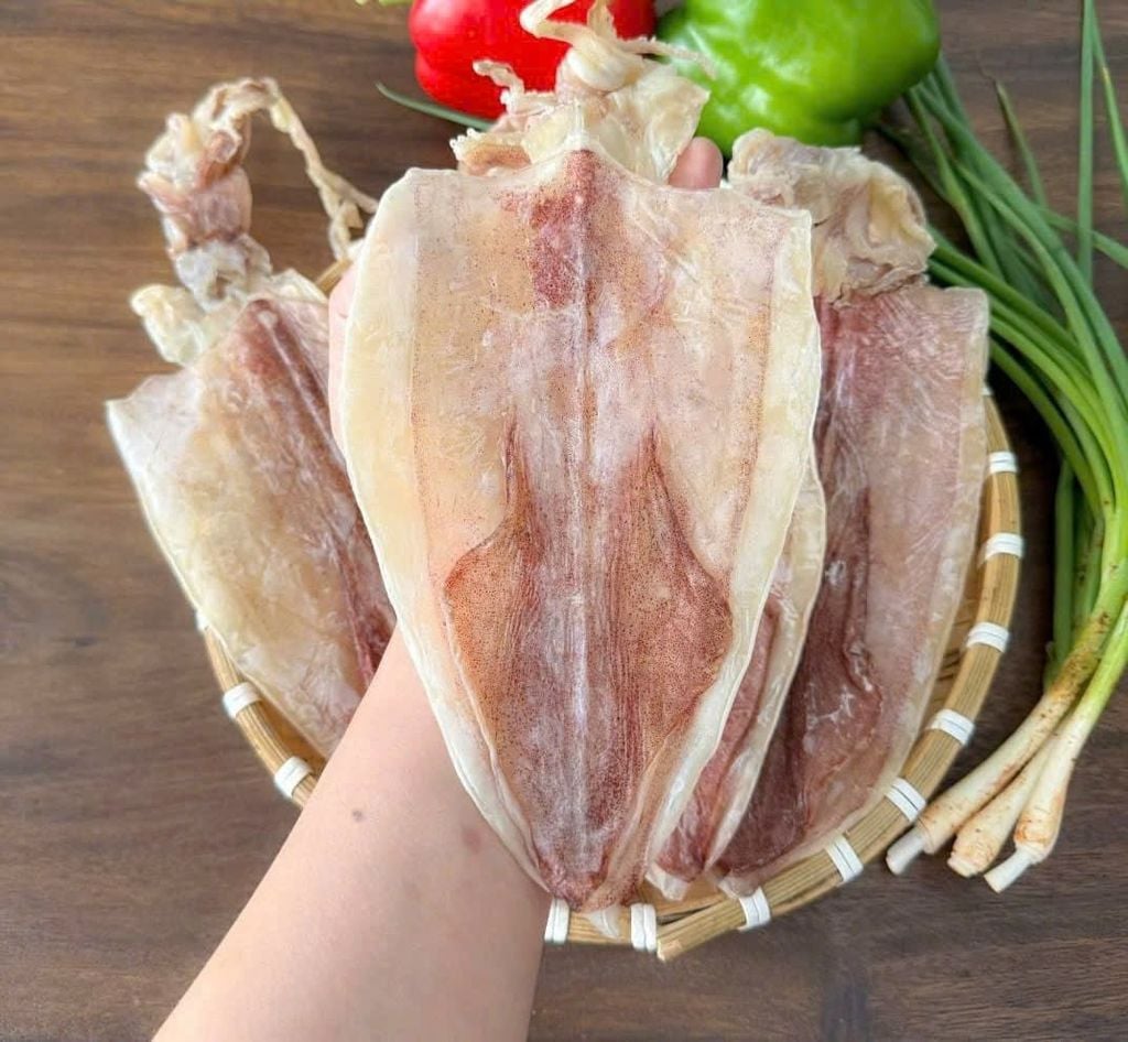Khô Mực Câu Loại 1 Size 12-14 Con 1Kg - Túi 1Kg