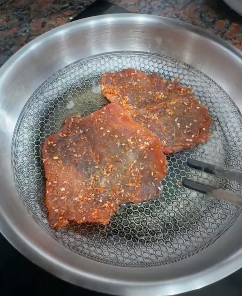 Khô Thịt Heo Nhà Làm - 500Gram