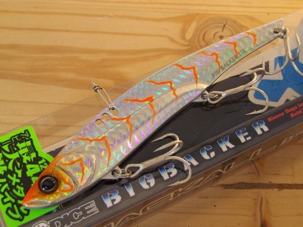 Mồi câu JACKALL BIG BACKER METAL VIBRATION 107/35g