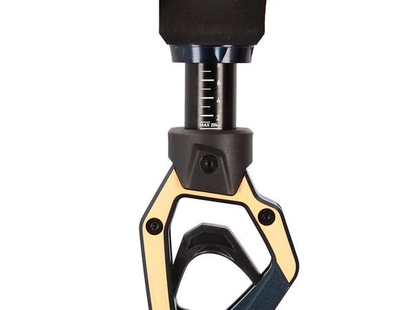 Kẹp Cá Daiwa – Lưỡi Inox Bản Dày, Tích Hợp Cân 20kg, Siêu Chắc Chắn SC HD310