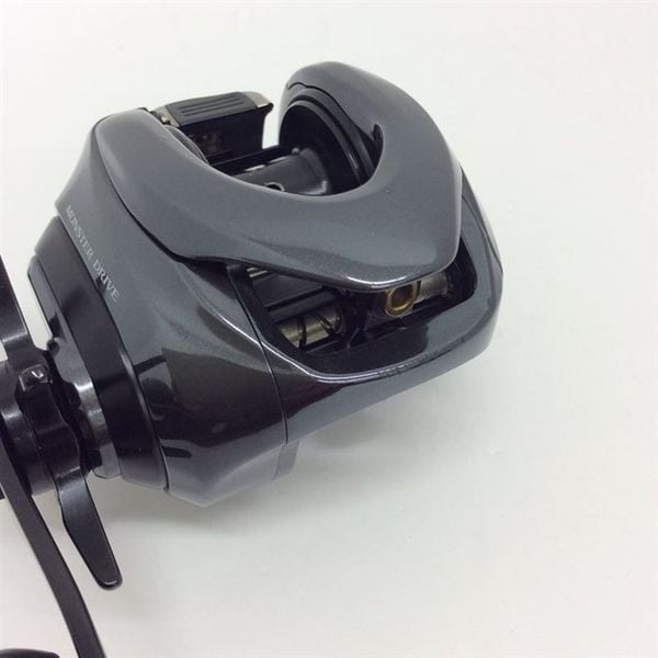 TÌNH TRẠNG S : SHIMANO ANTARES DC MD XG TAY PHẢI ( KHÔNG ĐỔI TRẢ )