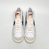  NIKE BLAZER MID ’77 VINTAGE WHITE BLACK BQ6806-100 