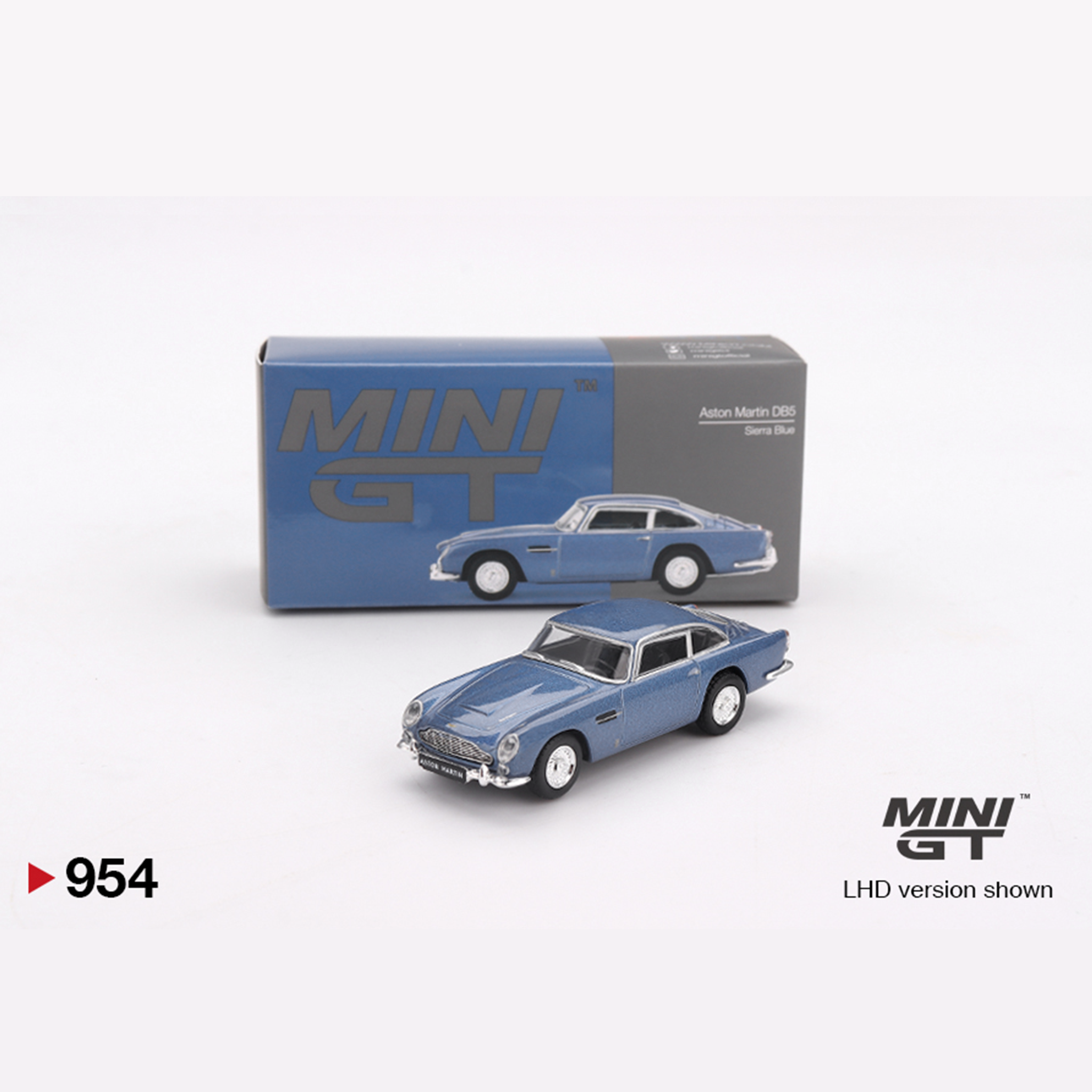  MINI GT Aston Martin DB5 Sierra Blue 954 