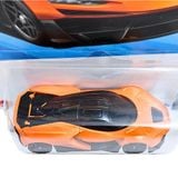  HOT WHEELS BASIC - MC LAREN W1 ORANGE - HYW41 