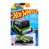  HOT WHEELS BASIC - RINK RACER GREEN HW RIDE-ONS - HTF11 