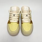  NIKE WMNS AIR JORDAN 1 LOW SNKRS DAY DN6998-700 