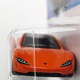  HOT WHEELS BASIC - TESLA ROADSTER ORANGE - HKJ47 