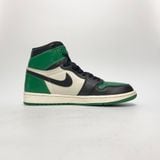  NIKE AIR JORDAN 1 RETRO HIGH OG PINE GREEN 555088-302 