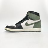  NIKE AIR JORDAN 1 RETRO HIGH OG CLAY GREEN 555088-135 