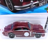  HOTWHEELS BASIC - JAGUAR MK1 - HYX19 